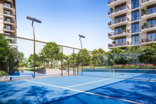 2 Bedrooms Apartment in Grove Ridge