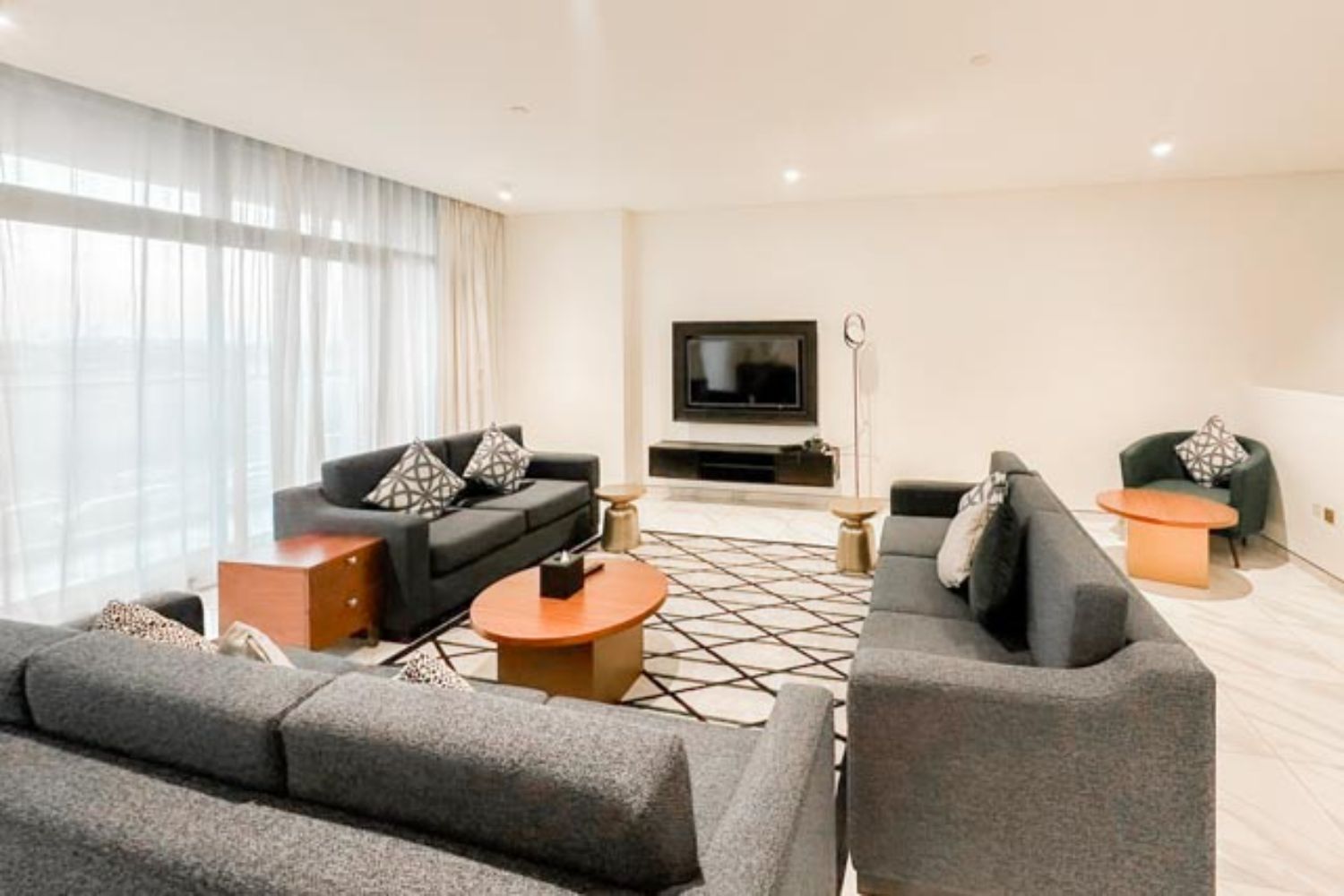 3 Bedroom Apartment in ATRIA RA