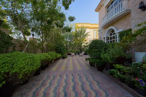 7 Bedrooms Villa in Pearl Jumeirah Villas