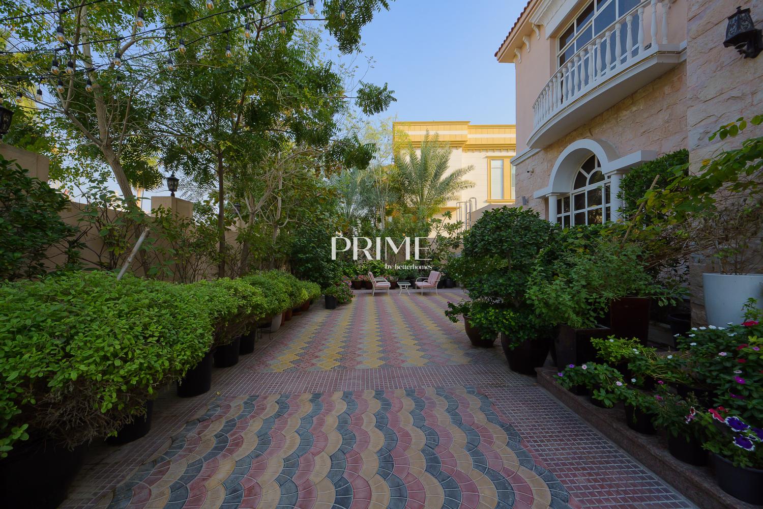 7 Bedrooms Villa in Pearl Jumeirah Villas