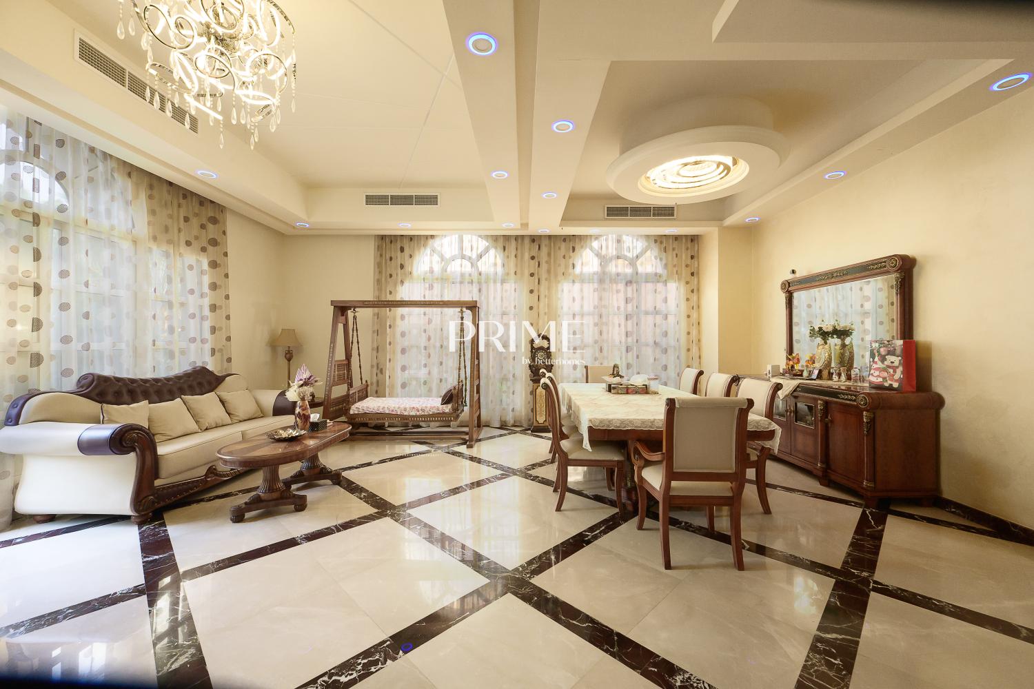 7 Bedrooms Villa in Pearl Jumeirah Villas