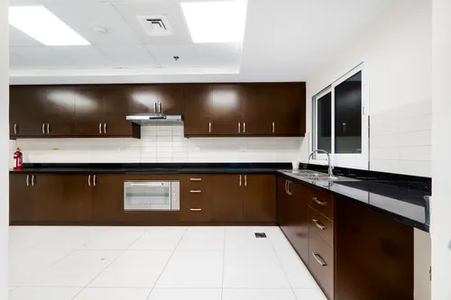 3 Bedrooms Apartment in Duja Tower