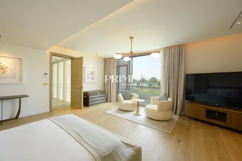 4 Bedrooms Villa in Entertainment Foyer