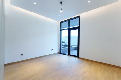 2 Bedrooms Apartment in Souk Al Jubail