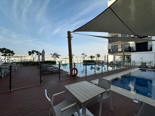 2 Bedrooms Apartment in AZIZI Pearl