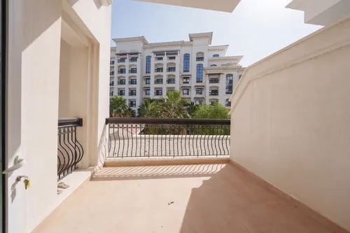 2 Bedrooms Apartment in Ansam 3