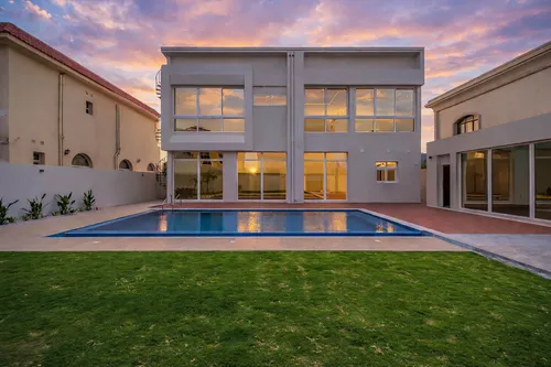 5 Bedrooms Villa in Al Barsha South 2