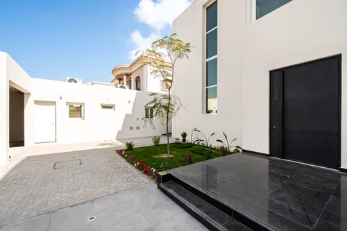 5 Bedrooms Villa in Al Barsha South 2