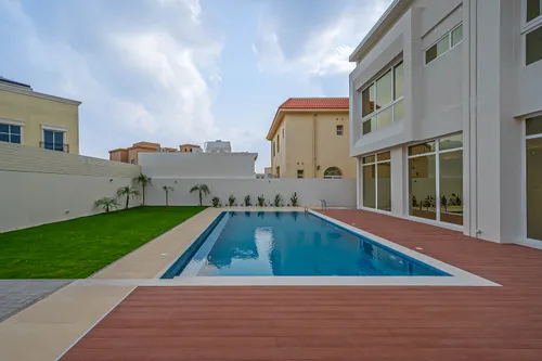 5 Bedrooms Villa in Al Barsha South 2