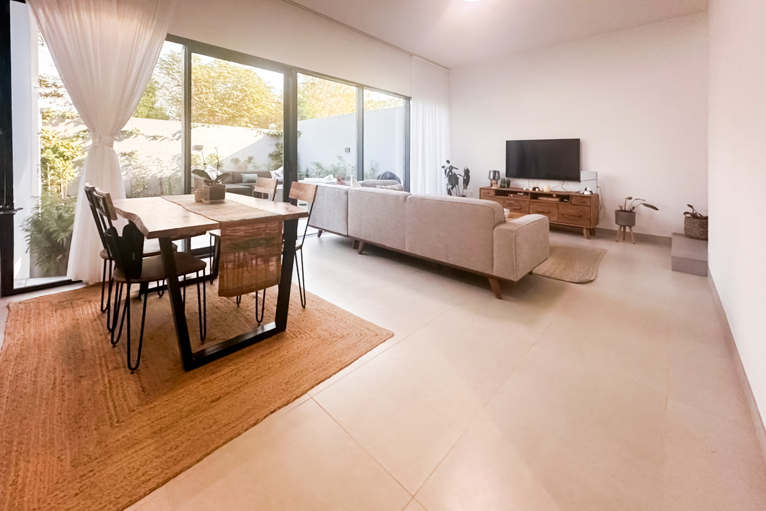 2 Bedroom Townhouse in Robinia
