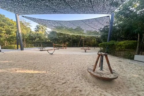 2 Bedrooms Townhouse in Robinia