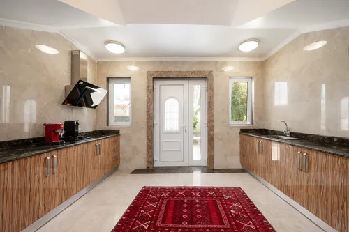 7 Bedrooms Villa in Al Khawaneej 1