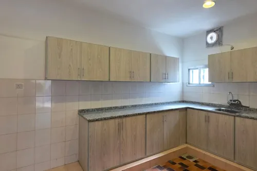 6 Bedrooms Villa in Al Jazzat