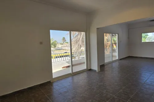 6 Bedrooms Villa in Al Jazzat