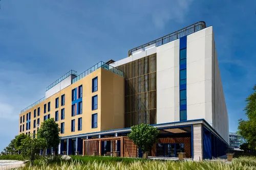 1 Bedroom Apartment in Millennium Residences