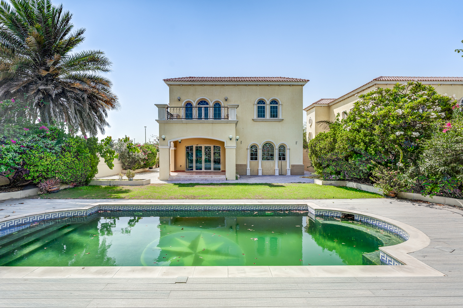 3 Bedrooms Villa in Legacy Large