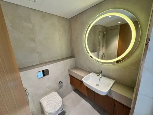  Apartment in Azizi Mirage