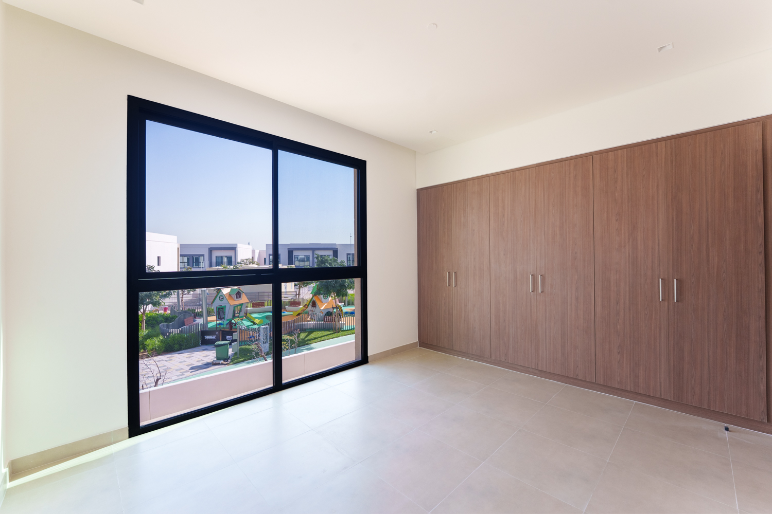 4 Bedrooms Villa in The Dahlias