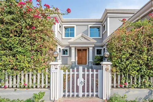 3 Bedrooms Townhouse in Western Residence North