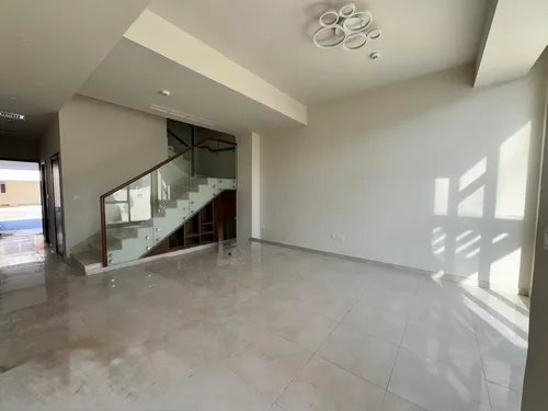 3 Bedrooms Villa in Murano Townhouses