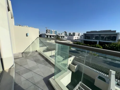 3 Bedrooms Villa in Murano Townhouses