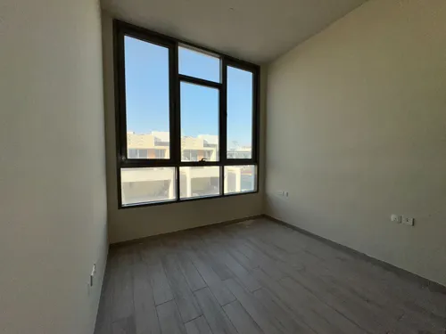 3 Bedrooms Villa in Murano Townhouses