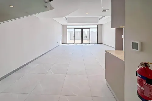 2 Bedrooms Townhouse in MAG Eye