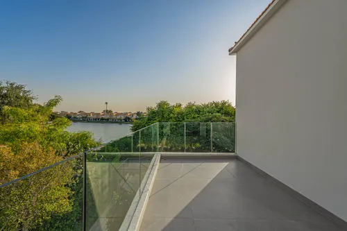 4 Bedrooms Villa in Cluster 46