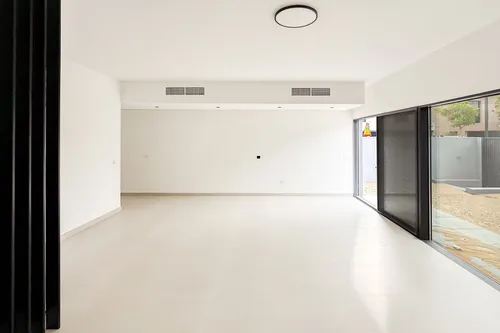 3 Bedrooms Townhouse in Kaya