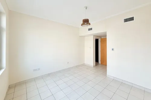 2 Bedrooms Apartment in Turia Tower B