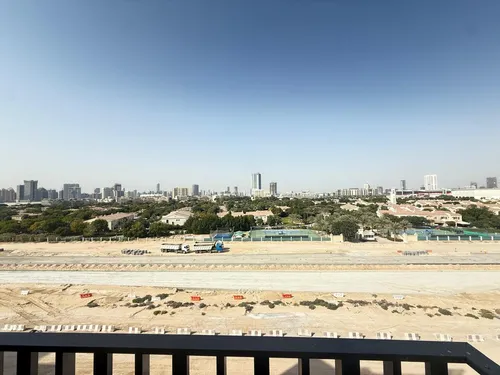 2 Bedrooms Apartment in Azizi Mirage