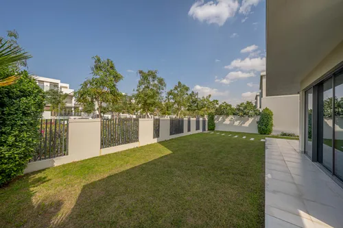 4 Bedrooms Villa in Harmony 1