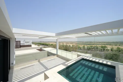 6 Bedrooms Villa in Lunaria