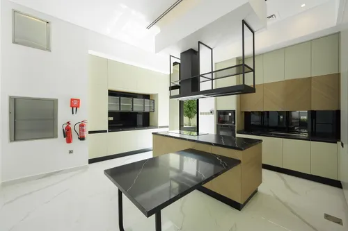 6 Bedrooms Villa in Lunaria