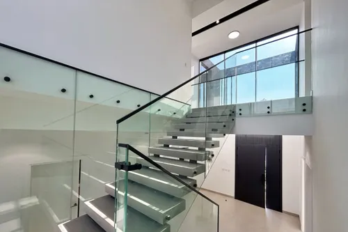 4 Bedrooms Villa in Saro