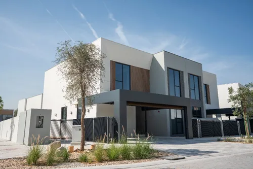 3 Bedrooms Villa in Al Badia Villas