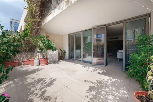 3 Bedrooms Townhouse in Building E