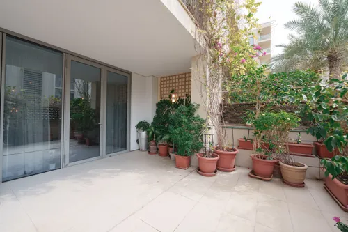 3 Bedrooms Townhouse in Building E