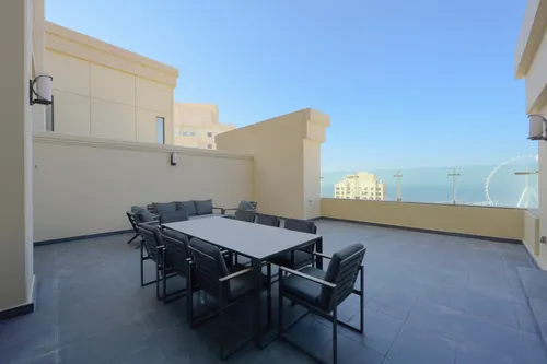 4 Bedrooms Hotel Apartment in Sheraton The Walk