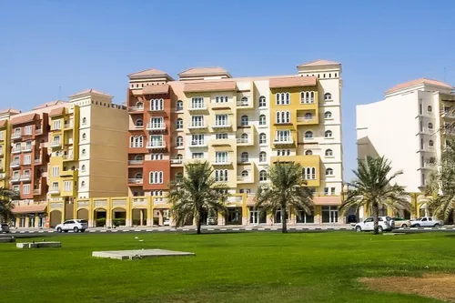 2 Bedrooms Whole Building in B-05