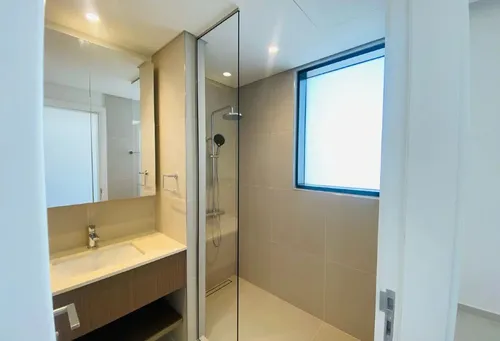 4 Bedrooms Villa in Greenview 3