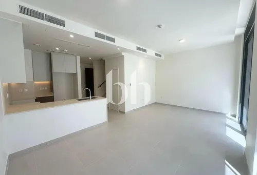 Chiller Free | Corner Unit | Vacant Now