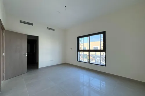 4 Bedrooms Townhouse in Sharjah Sustainable City