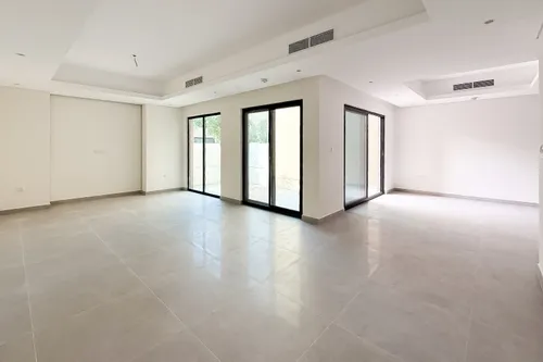 4 Bedrooms Townhouse in Sharjah Sustainable City