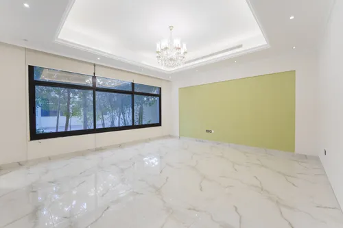 6 Bedrooms Villa in Shakhbout City