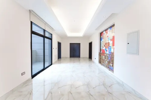 6 Bedrooms Villa in Shakhbout City