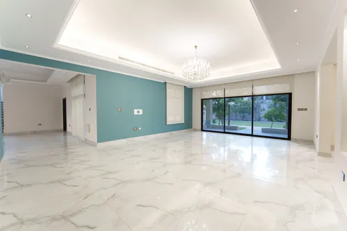 6 Bedrooms Villa in Shakhbout City