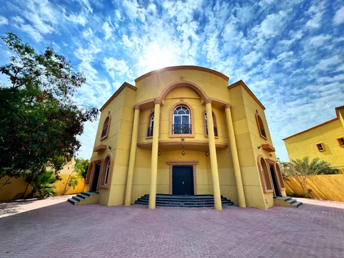 5 Bedrooms Villa in Al Barsha South 2