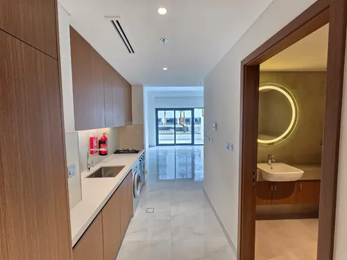  Apartment in Azizi Mirage