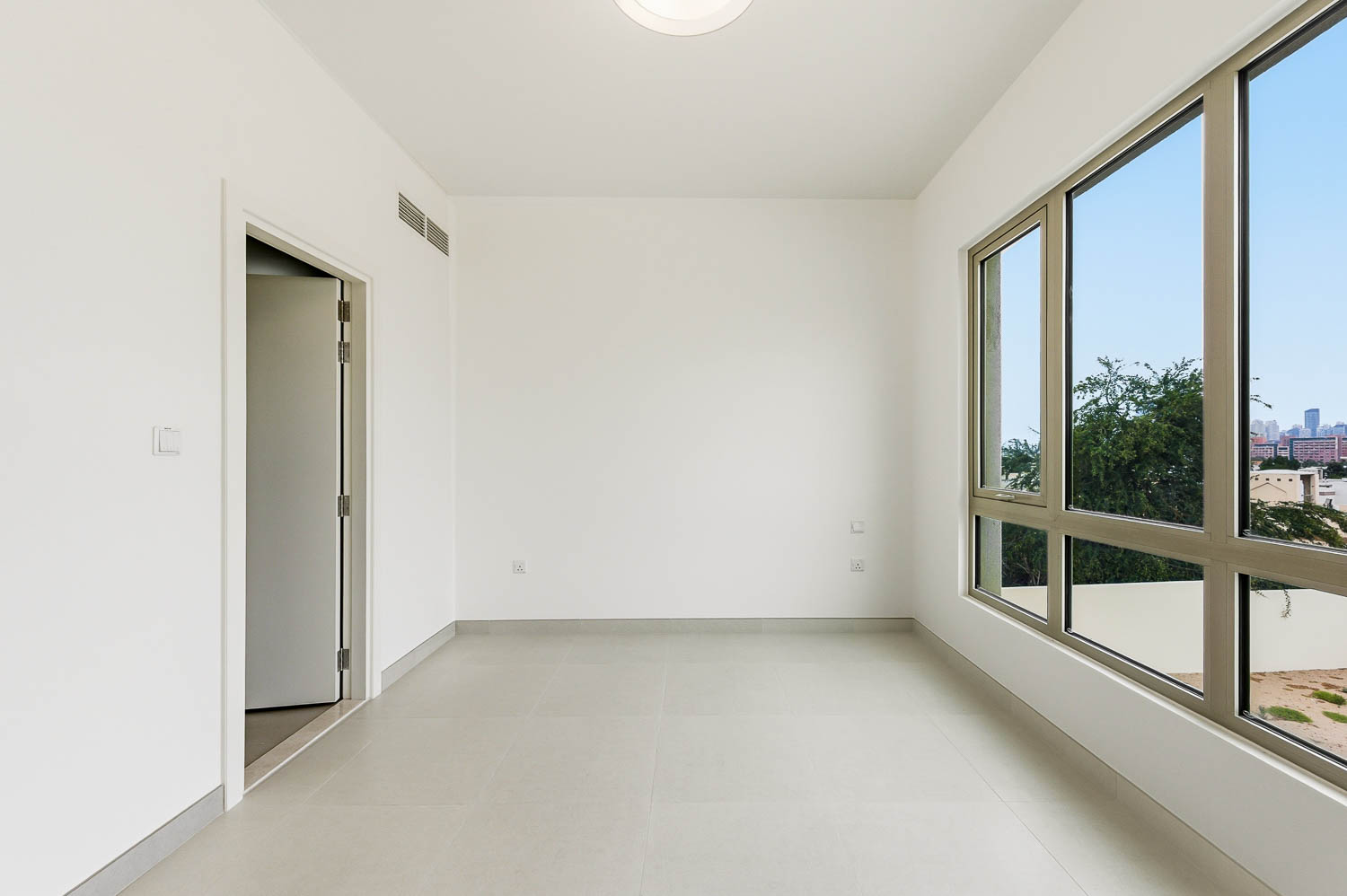 4 Bedrooms Villa in Garden View Villas